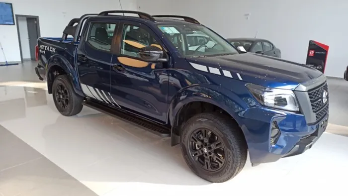 Nissan Frontier Attac.cd 4X4 2.3 Bi-TB Die. AUT 2025