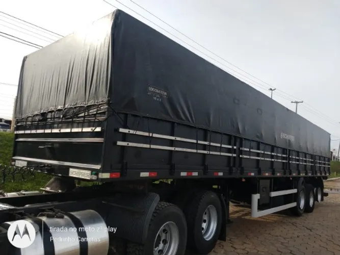 Carreta 12,40 m marca Schiffer
