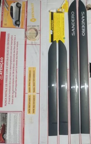 friso da porta sandero