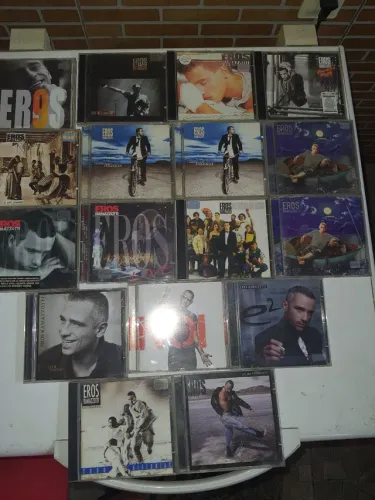 Cds Eros Ramazzotti.
