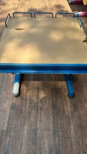 Mesa de estudo para criança ou adolescente