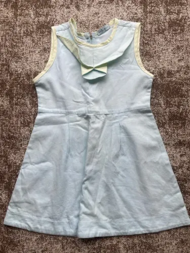 Vestido infantil azul claro lojista