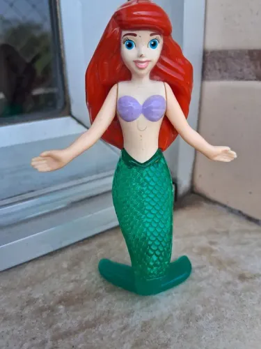 Pequena sereia Ariel