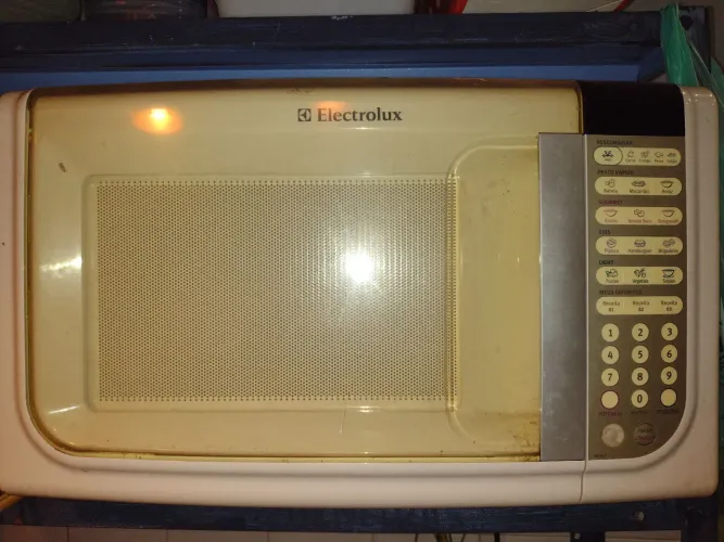 Micro-ondas Eletrolux 30L