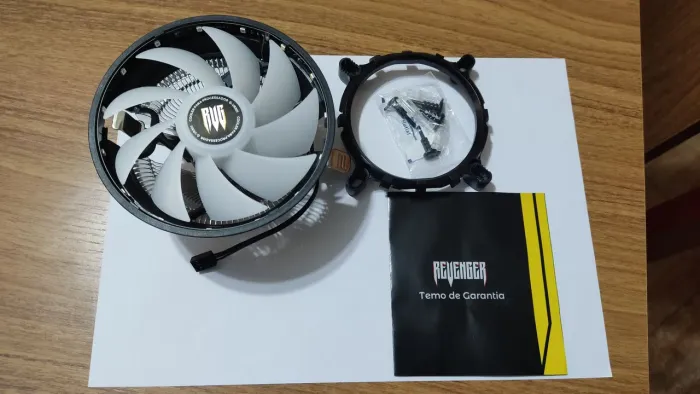 Cooler para CPU Revenger Novo.