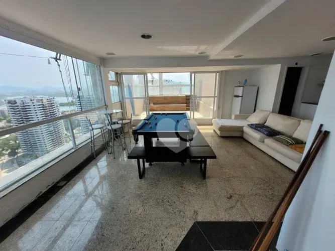 Cobertura com 3 quartos à venda, 186 m² por R$ 2.600.000 - Barra da Tijuca - Rio de Janeir