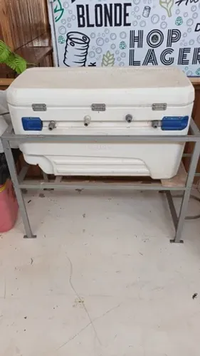 Banco Friu para Venda De Chopp (  Novo  )