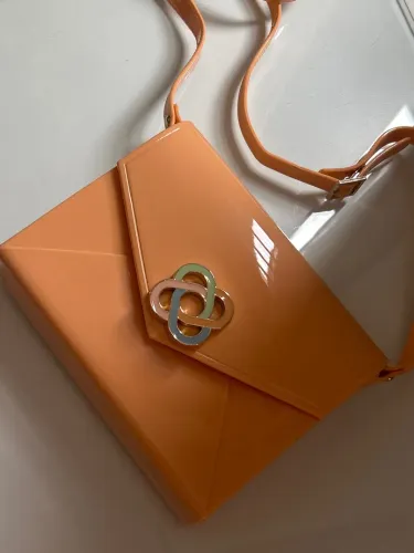Bolsa Flap Petite Jolie Laranja Claro