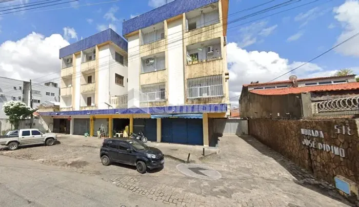 Apartamento à Venda no Bairro Farias Brito em Fortaleza/CE