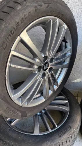 Rodas de liga leve Fiat/Fastback 17? 