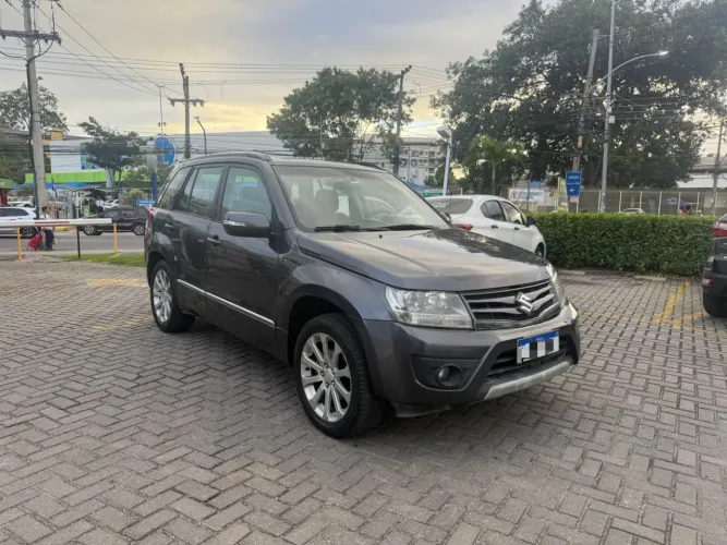 Suzuki Grand Vitara 2.0 16V 4x2/4x4 5P Aut. 2014