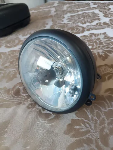 Farol dianteiro harley-davidson 1200