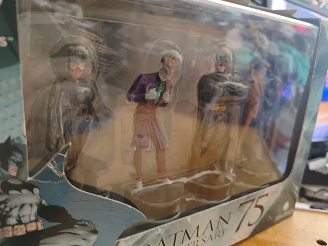 Batman Anniversary 75 th: Materpiece Collection - Eaglemoss collections (novo/ coleção)