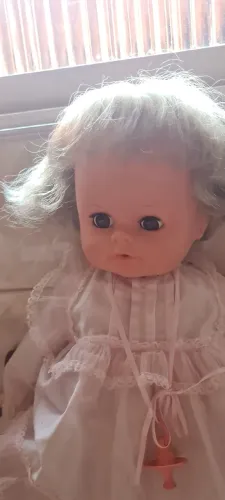 Boneca Bochechinha olhos castanhos