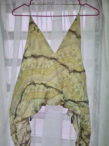 Blusa de seda costas nuas/frente única - animale glam