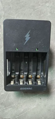 Carregador de Pilha Rayovac - Apenas Retirada