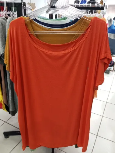 Blusa Tule ou Dry Fit
