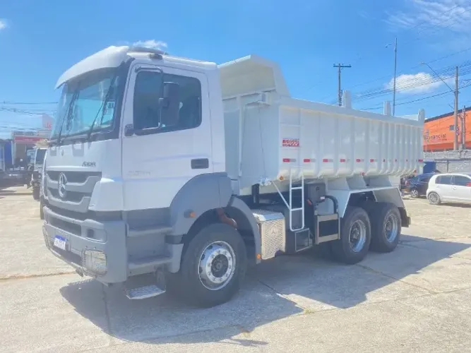 MB Axor 3344 caçamba basculante 6x4
