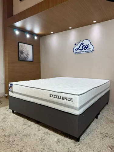 "Conforto Imediato: Cama Casal com Molas Ensacadas Excellene 188x138x28 - Pronta Entrega"