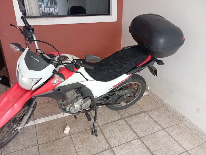 Honda NXR 160 Bros ESDD 2017 - Moto de uso leve, só trabalho!