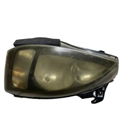 Farol Esq Corsa Montana 2003 a 2012 Masc Negra