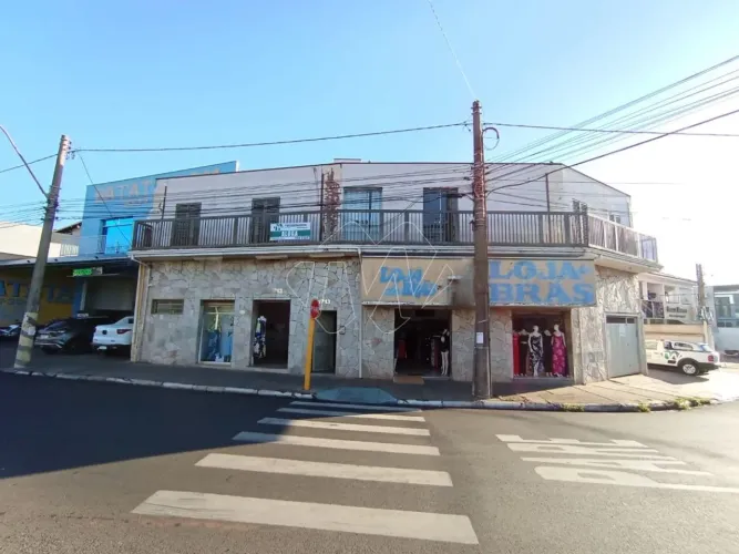 Locação de Comercial / Sala na cidade de Araraquara