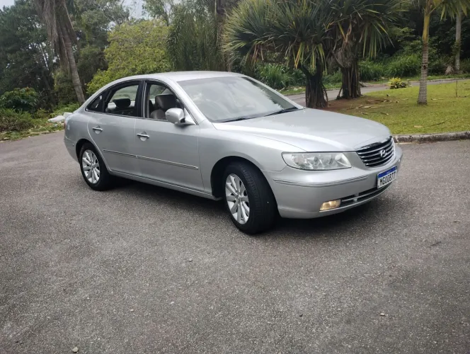 Hyundai Azera GLS 3.3 V6 24V 4P Aut. 2010