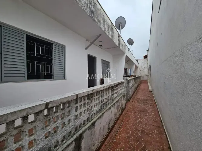 CASA EM JORDANÉSIA À VENDA COM 1 QUARTO E 1 VAGA EM CAJAMAR/SP