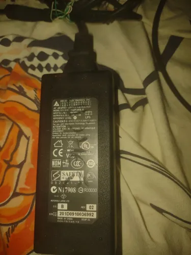 Fonte Carregador Delta Electronics EADP-24KB B