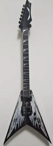 Guitarra Dean Angel Of Deth Dave Mustaine Com Case