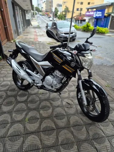 Yamaha Fazer 250