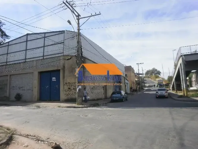 Galpão no Bairro Nazaré