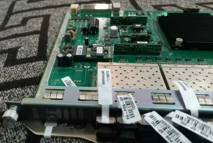 Olt placa gpoa Gpon fibehome an6000 16 pon c++r1a <br>Olt 00h Placa Gpoa Gpon An00<br>R$ 7000,00