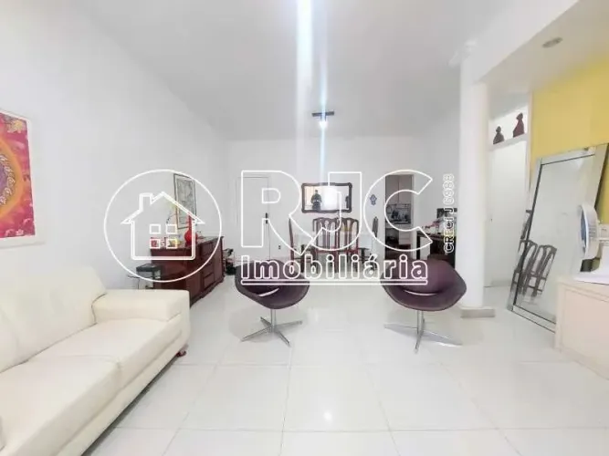Apartamento : Padrão / Residencial / Tijuca