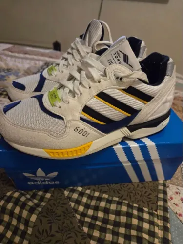 Adidas ZX 6000 - Clássico com Cores Vibrantes