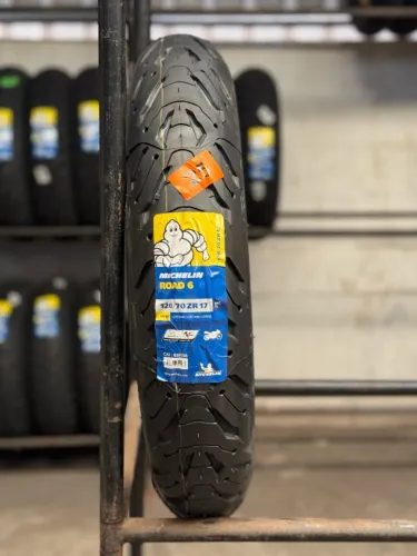 Pneu Michelin Road 6 120/70-17 Hornet/CB500 NC750/Z900/CB1000/MT09 MT09 Tracer900 XJ6/Cbr