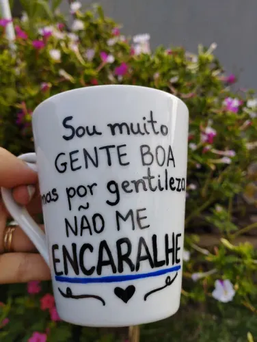 Caneca de porcelana divertida irônica