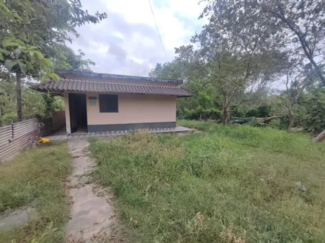 Casa para alugar na Rua Jose Eleoterio SN em Seropédica - Campo Lindo
