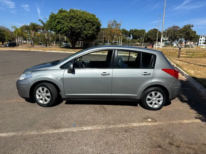 Nissan Tiida 2008 Usados e Novos