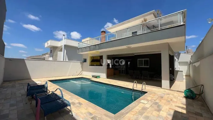 Casa em condomínio à venda no Condominio Le Village em Valinhos/SP