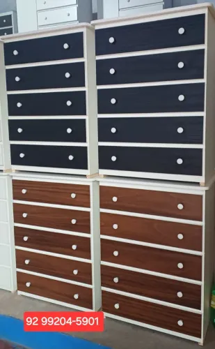 Cômodas novas com design moderno