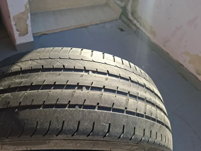 Pneu pZero Pirelli 245/45 ZR20 103y out side