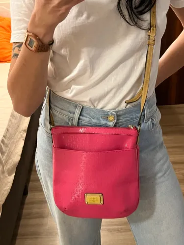 BOLSA GUESS TIRACOLO AUTÊNTICA PINK 