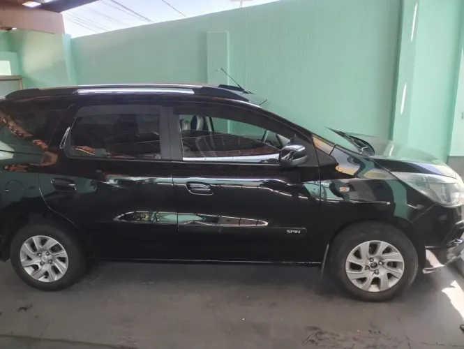 Chevrolet Spin LT 1.8 8V Econo.flex 5P Mec. 2013