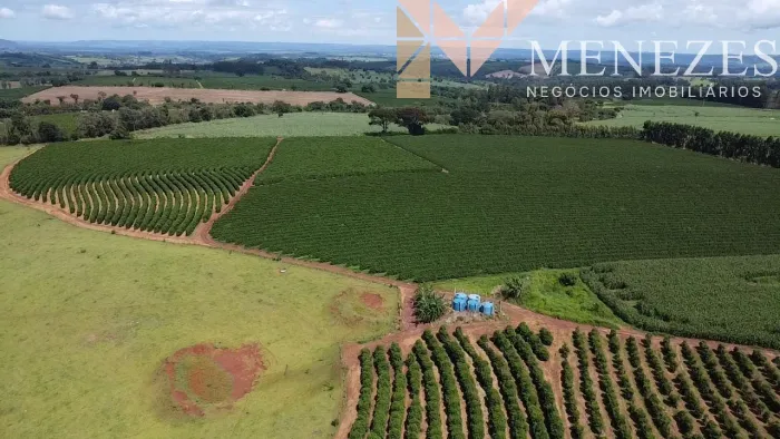 FAZENDA À VENDA REGIÃO DE FRANCASP