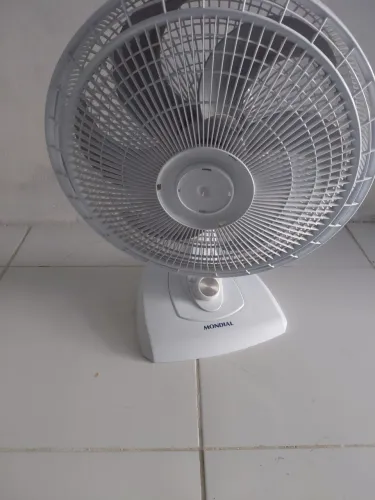 Ventilador COM DEFEITO