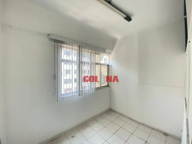 Sala para alugar, 80 m² por R$ 650 + taxas/mês - Centro - Niterói/RJ