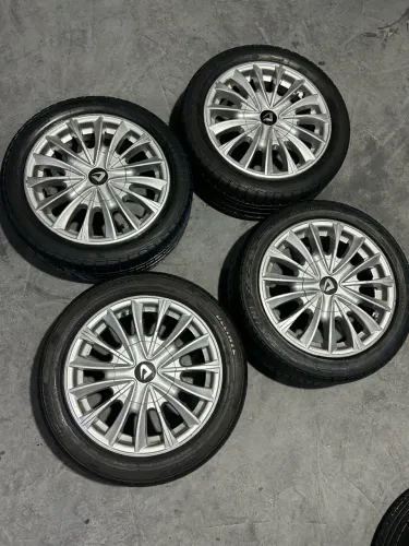 RODAS 15 pneus 195/50-15 multífuro 4/100-4/108