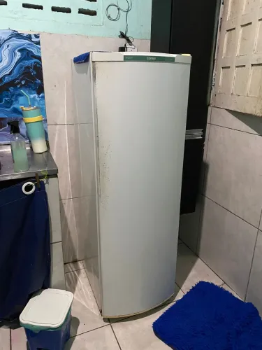 Vendo geladeira