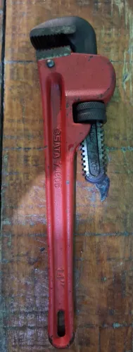Chave GRIFO Heavy Duty (Vermelho) de 14